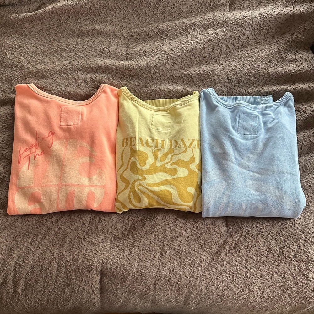 Aerie pullovers